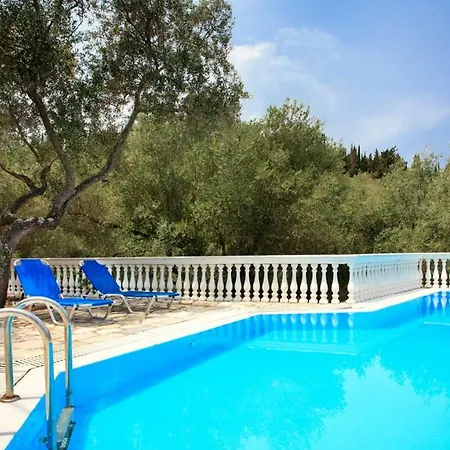 Kipos Hotel