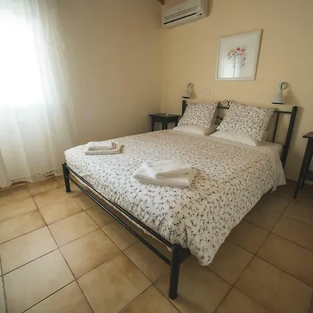 Kipos Hotel